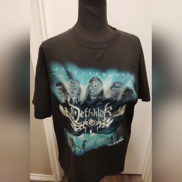 Delta Black and Blue Graphic Tee - Picture 2 of 6